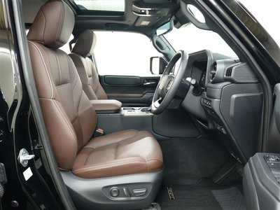 2024 Toyota LAND CRUISER 250 照片 7