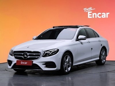 MERCEDES-BENZ E-CLASS - 1