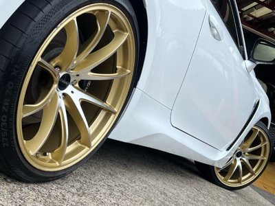 صورة مصغرة 22 لـ 2014 Lexus RC F