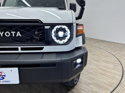 2024 Toyota LAND CRUISER 70 — миниатюра 70