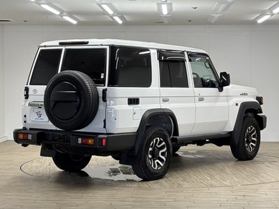 2024 Toyota LAND CRUISER 70 — миниатюра 31