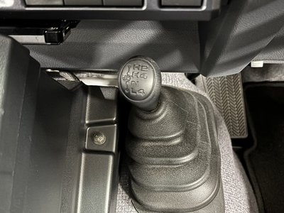 2024 Toyota LAND CRUISER 70 — миниатюра 51
