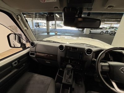 2024 Toyota LAND CRUISER 70 — миниатюра 59
