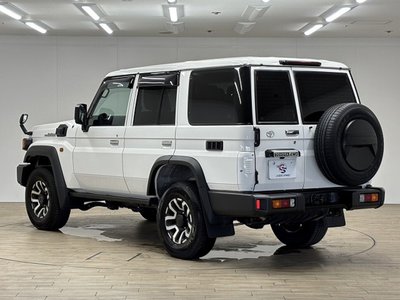 2024 Toyota LAND CRUISER 70 — миниатюра 32
