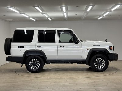 2024 Toyota LAND CRUISER 70 — миниатюра 33