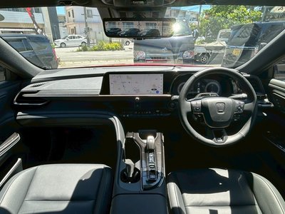 صورة مصغرة 11 لـ 2024 Toyota CROWN SPORT