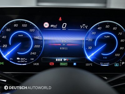 MERCEDES-BENZ EQS - 8