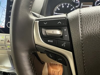 TOYOTA LAND CRUISER PRADO - 10