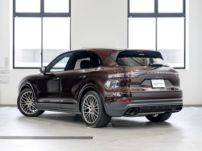 صورة 3 لـ 2022 Porsche CAYENNE