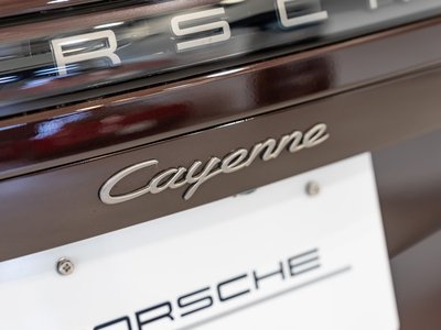 صورة مصغرة 12 لـ 2022 Porsche CAYENNE