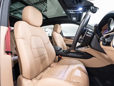 صورة مصغرة 31 لـ 2022 Porsche CAYENNE