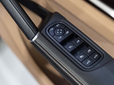 صورة مصغرة 25 لـ 2022 Porsche CAYENNE