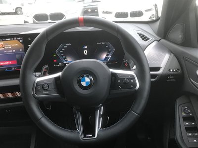 2025 BMW 1 SERIES 缩略图 18