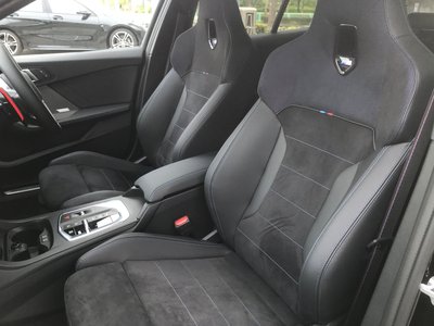 2025 BMW 1 SERIES 缩略图 13