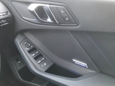 2025 BMW 1 SERIES 缩略图 62