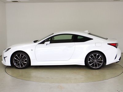 2020 Lexus RC thumbnail 33