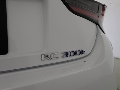 2020 Lexus RC thumbnail 42