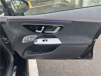 صورة مصغرة 12 لـ 2023 Mercedes-BENZ EQE AMG