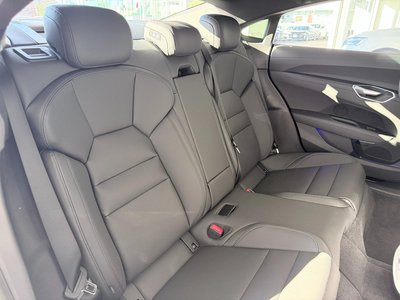صورة مصغرة 44 لـ 2023 AUDI E-TRON GT QUATTRO