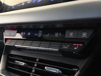 صورة مصغرة 36 لـ 2023 AUDI E-TRON GT QUATTRO