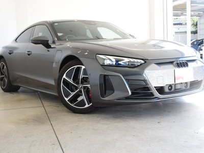 صورة 9 لـ 2023 AUDI E-TRON GT QUATTRO