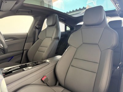 صورة مصغرة 32 لـ 2023 AUDI E-TRON GT QUATTRO