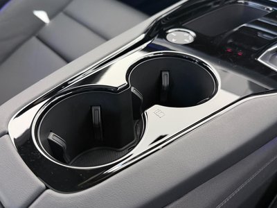 صورة مصغرة 39 لـ 2023 AUDI E-TRON GT QUATTRO