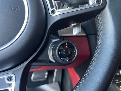 صورة مصغرة 36 لـ 2016 Porsche 911