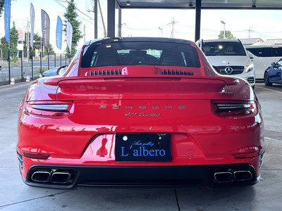 صورة 9 لـ 2016 Porsche 911
