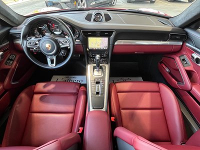 صورة مصغرة 30 لـ 2016 Porsche 911