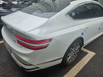 GENESIS G80 (RG3) - 7