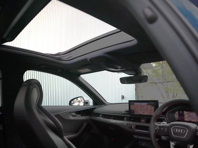 2023 AUDI RS4 AVANT — миниатюра 76