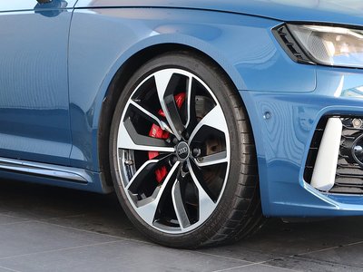 2023 AUDI RS4 AVANT — миниатюра 17