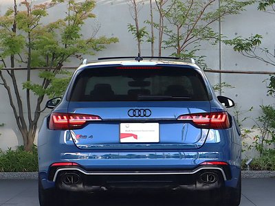صورة 6 لـ 2023 AUDI RS4 AVANT