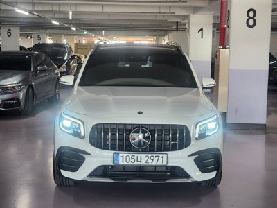 MERCEDES-BENZ GLB