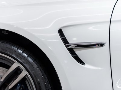 2016 BMW M3 SEDAN thumbnail 30