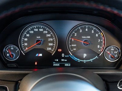 2016 BMW M3 SEDAN thumbnail 34