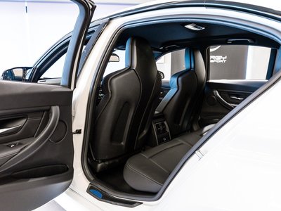 2016 BMW M3 SEDAN thumbnail 42