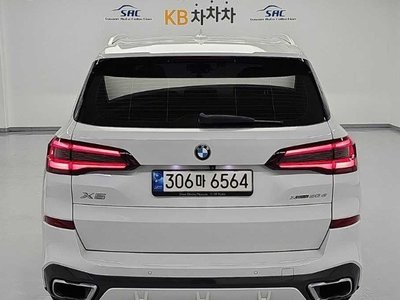 2021 BMW X5 照片 2