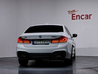 BMW 5 SERIES - 4