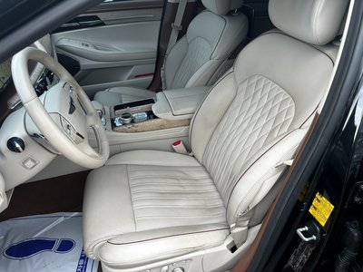 2020 Genesis G90 缩略图 11