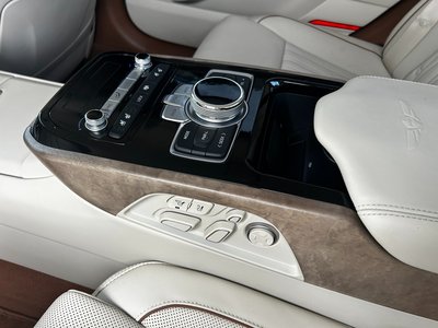 2020 Genesis G90 缩略图 19