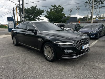 2020 Genesis G90 — фото 2