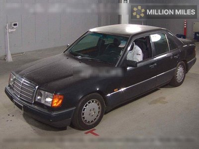 MERCEDES-BENZ E-CLASS - 4