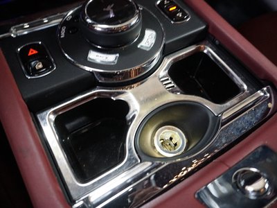 ROLLS-ROYCE WRAITH - 6