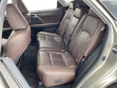 صورة مصغرة 27 لـ 2022 Lexus RX