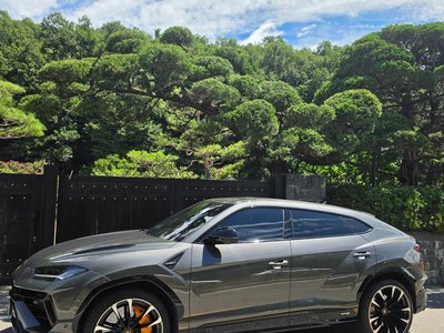 2024 Lamborghini URUS 照片 2