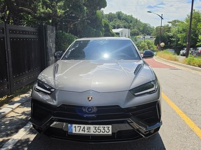 2024 Lamborghini URUS 照片 1