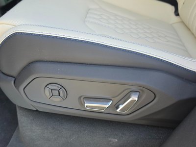 صورة مصغرة 13 لـ 2024 Lamborghini URUS