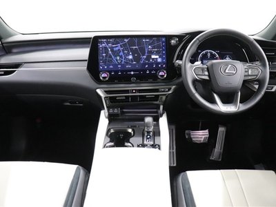 LEXUS RX - 8